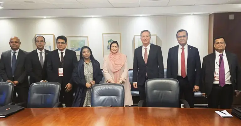 মার্কিন বিশেষ দূতের সঙ্গে জুবাইদা রহমান ও অন্যান্যরা